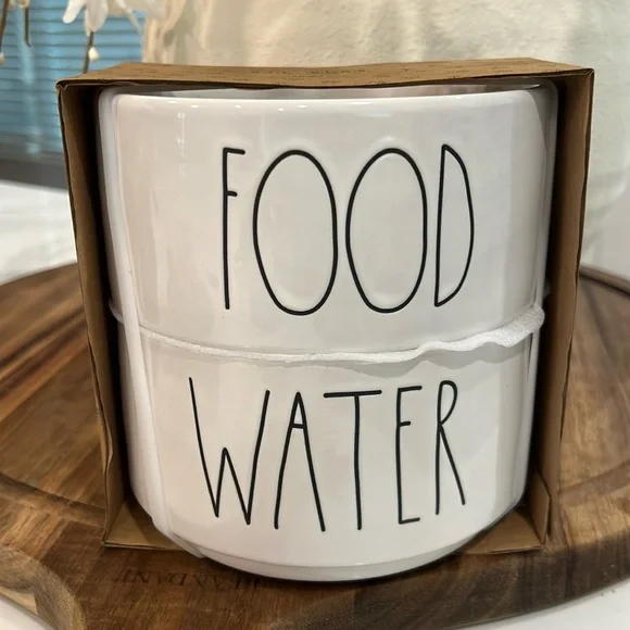 🐾Rae Dunn. Set Of 2 🐾 BOWLS. - Picture 2 of 16